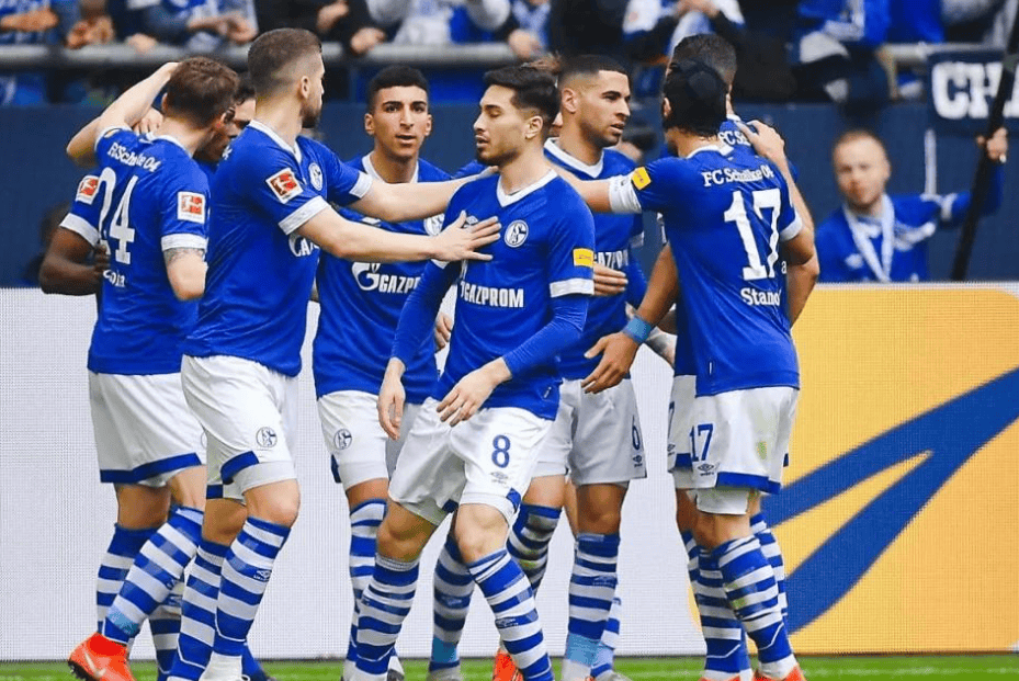 开云体育-两度落后两度扳平风雨彩虹铿锵玫瑰